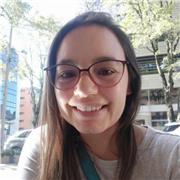 Profesora titulada con 12 años de experiencia, ofrece clases particulares o grupales para niños o adultos en el área de Barcelona